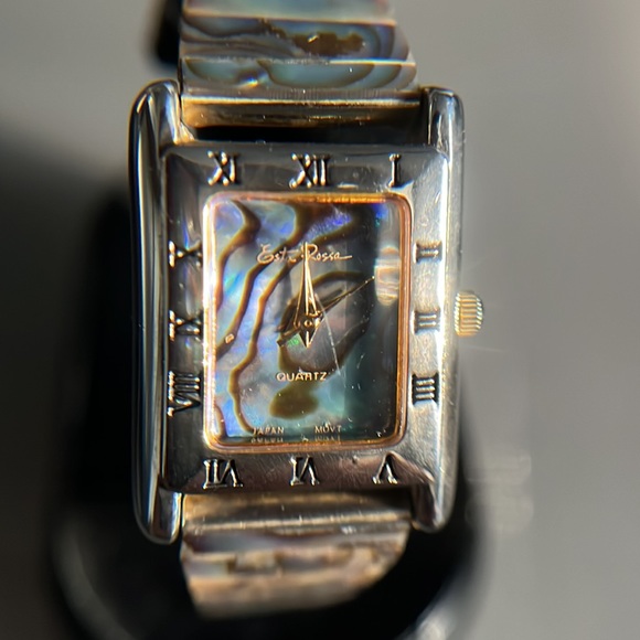 Esta Rosa Vintage Quartz  Mother of Pearl Watch and Band - Picture 4 of 14